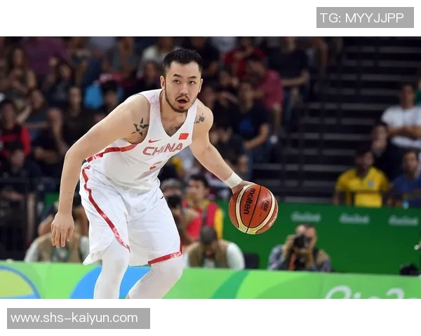 睢冉开场33秒意外伤退山东队长本轮比赛太悲剧